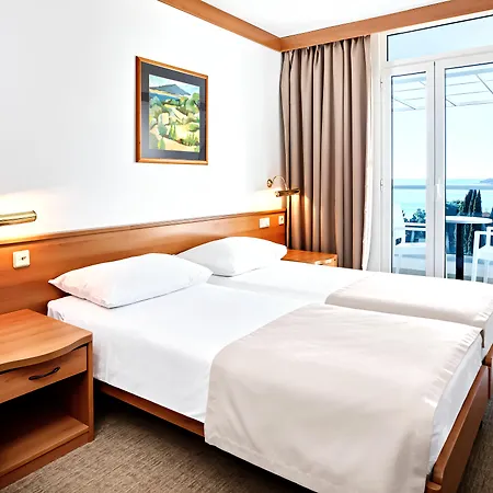 Maistra Select Astarea Hotel 3*