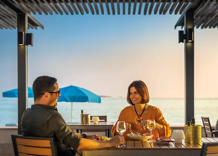 Maistra Select Astarea