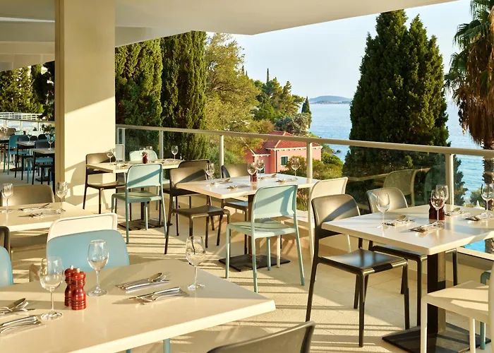 Maistra Select Astarea 3*