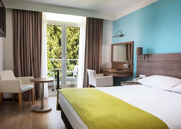 Maistra Select Astarea